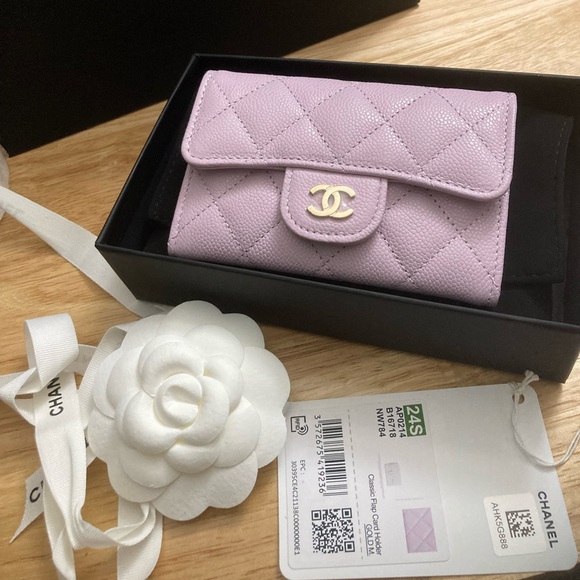 SOLD Chanel Lilac Gold Hardware Classic Card Holder - Picture 4 of 7